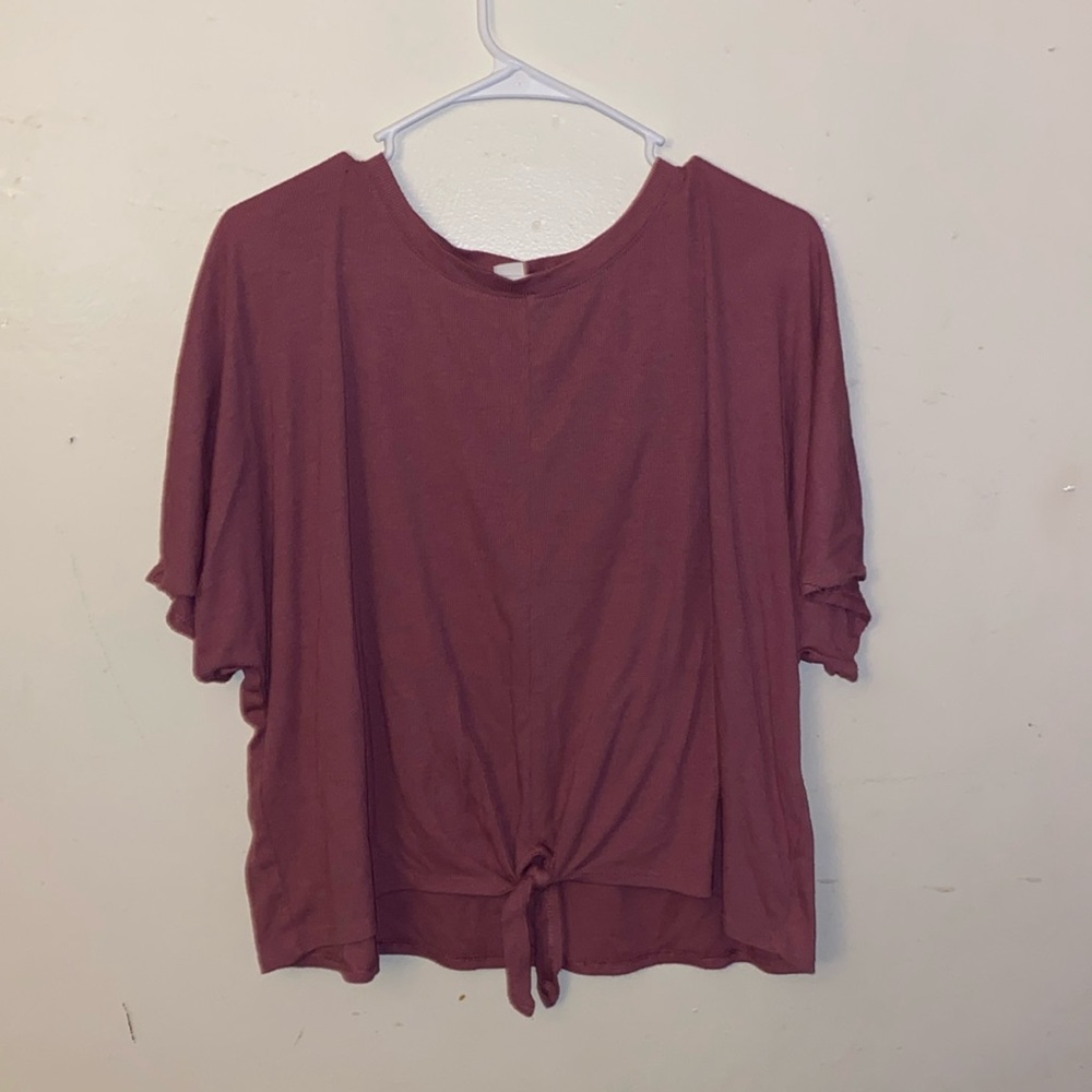 Brand is old navy, size large, and the color is a blush pink.